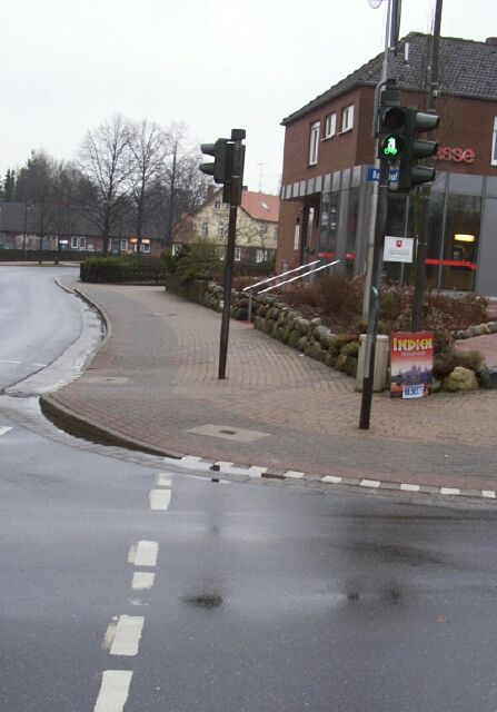 Ansbecker Straße (L 284 - Stand Ende 2002) - nun ist das Schild ganz weg